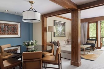 Four Seasons Three Bedroom Resort Residence Mountain View