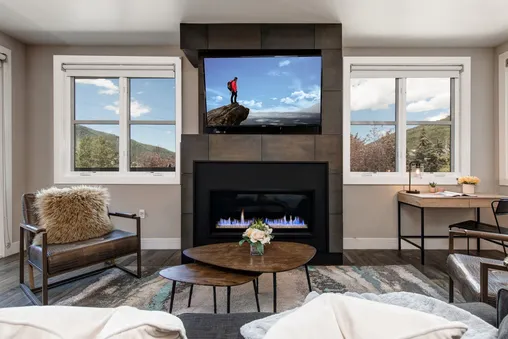 Fireplace and fire pit
