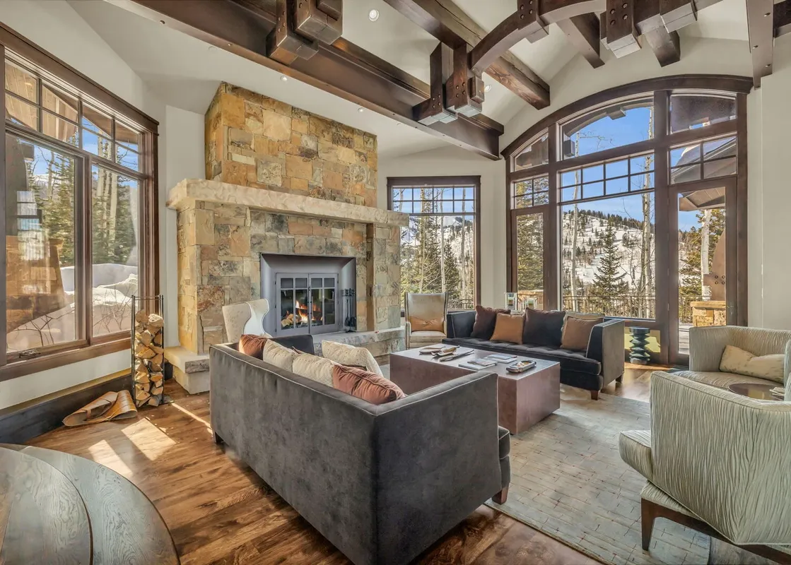 05 Snow Meadow Colony 104
