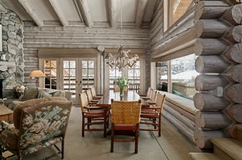 Pine Inn 6