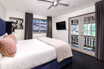 05 Alpenblick Deluxe 4 Bedroom
