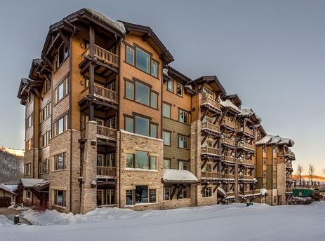 Flagstaff Lodge
