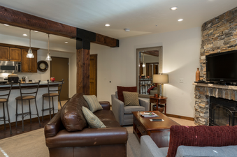 Silver Baron Lodge