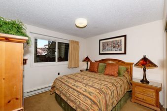 TheCrestwoodCondominiums1BedStandard041