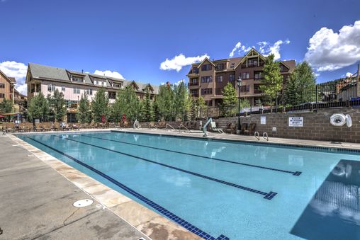 Outdoor Community Pool