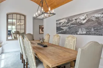 04 Cascades Residence A10