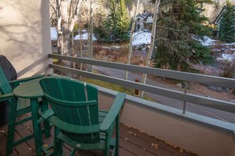 Balcony with Grill
