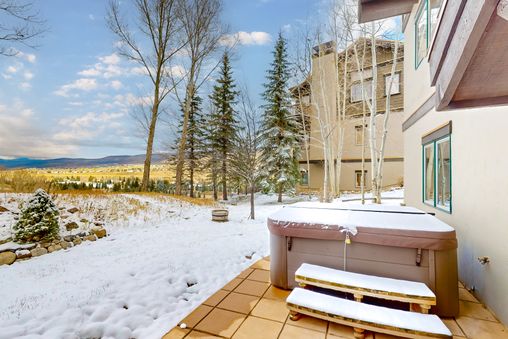 Hot tub (Private)