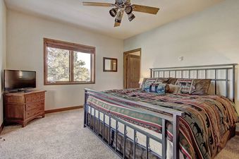 Riverbend Lodge 102