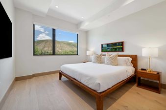 One Riverfront Condo 305