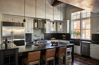 03 Slopeside Residence C301