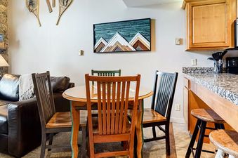 Ptarmigan House 36 Dining