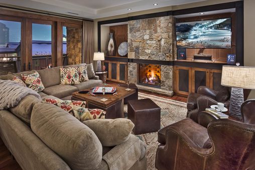 Gas fireplaces and communal fire pit