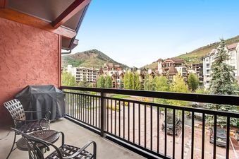 13 Balcony