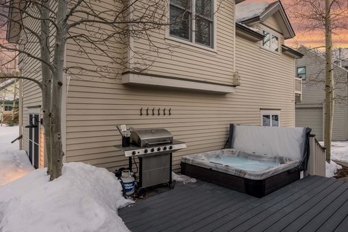 Private Hot Tub