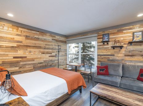 Mountainside Inn 207
