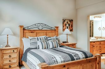 05 Lone Moose Meadows 210A