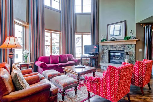 Fireplace in Living room