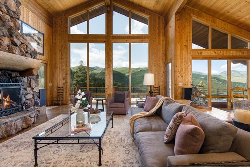 Grand Wood Fireplace