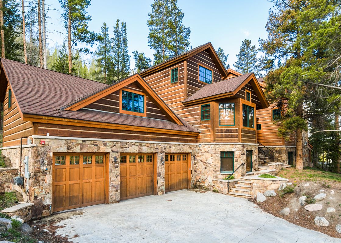 00 Halcyon Mountain Chalet
