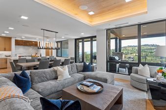 Empire Residences 401