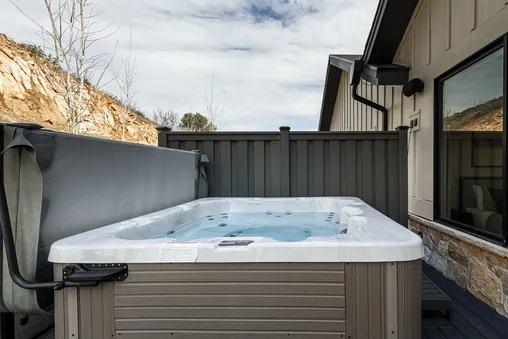 Private Hot Tub