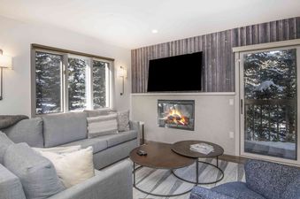 01 Townsend Place B202