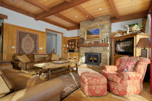 Multiple Fireplaces