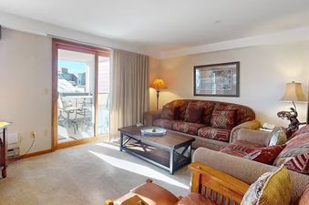 Torian Plum Plaza 205