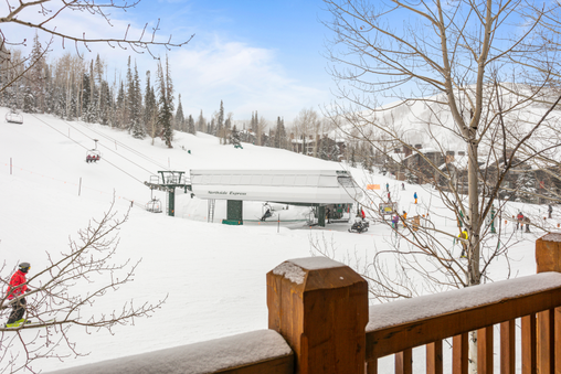 Ski-In/Ski-Out