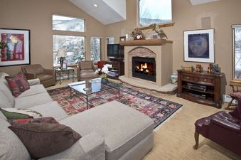 02 Living Room