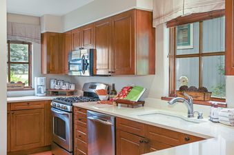 143 Enclave 13