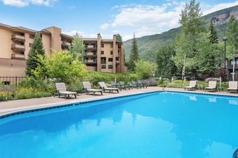 Fallridge Pool