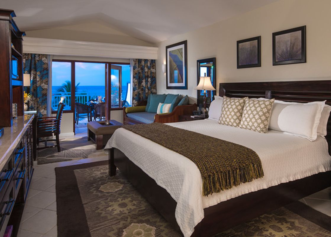 02 Greek Beachfront Concierge Terrace Double OTD