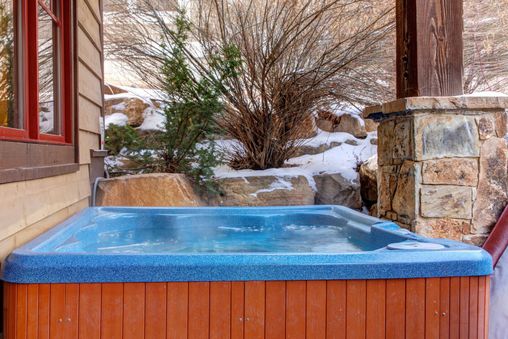 Private Hot Tub