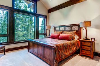 14 Main level Master King suite