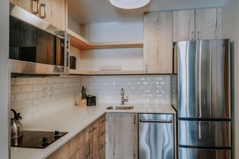 04 Kitchen