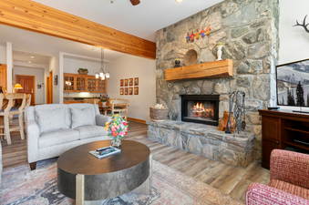 Trails End Lodge 401