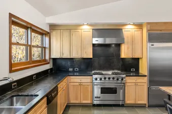 04 Cascades Residence A13