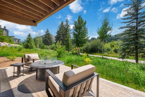 Private Outdoor Fire Pit