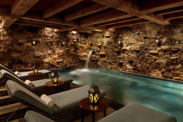 A Spa oasis set amid Beaver Creek Mountain