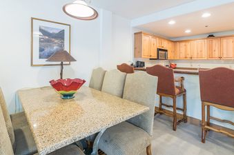 Bear Creek Lodge 110A