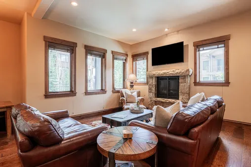 Multiple Fireplaces