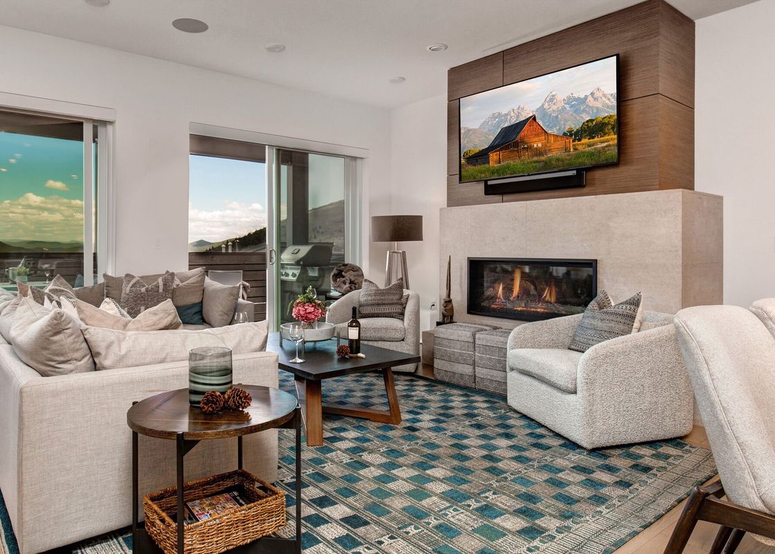 02 Living Room