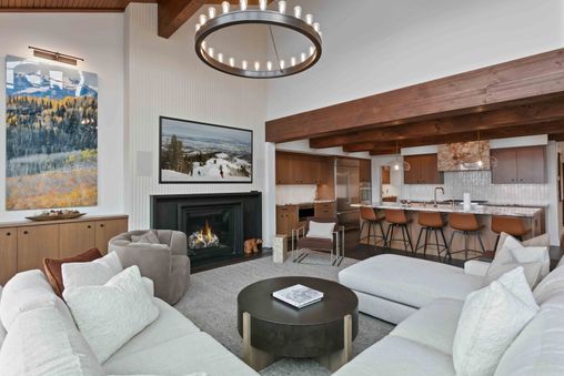 Cozy Fireplace