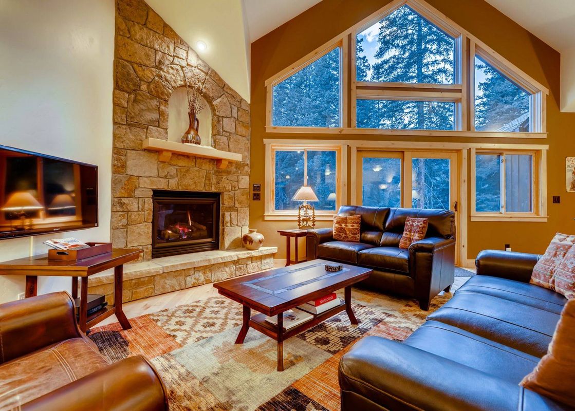 01 Quandary Mountain Retreat