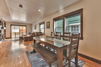 Dining Area with Seating for 10-12