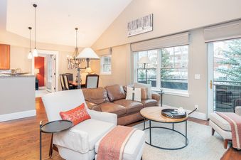 River Club 308