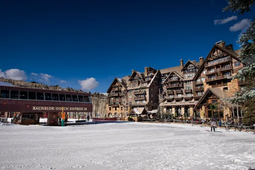 Ski-in/Ski-out