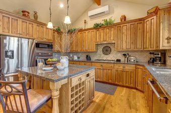 Abode at Lowell Lodge